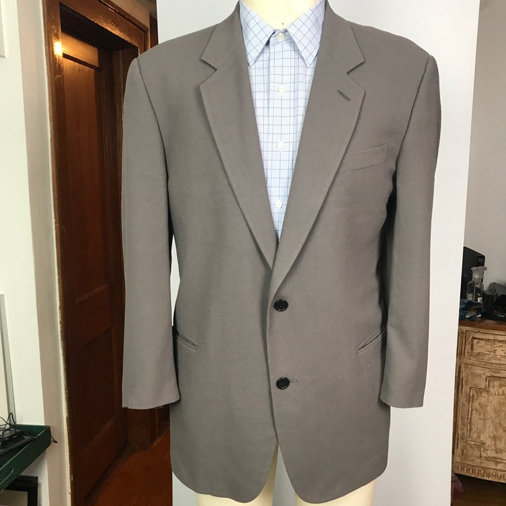 Suit: Donna Karan Single Breasted